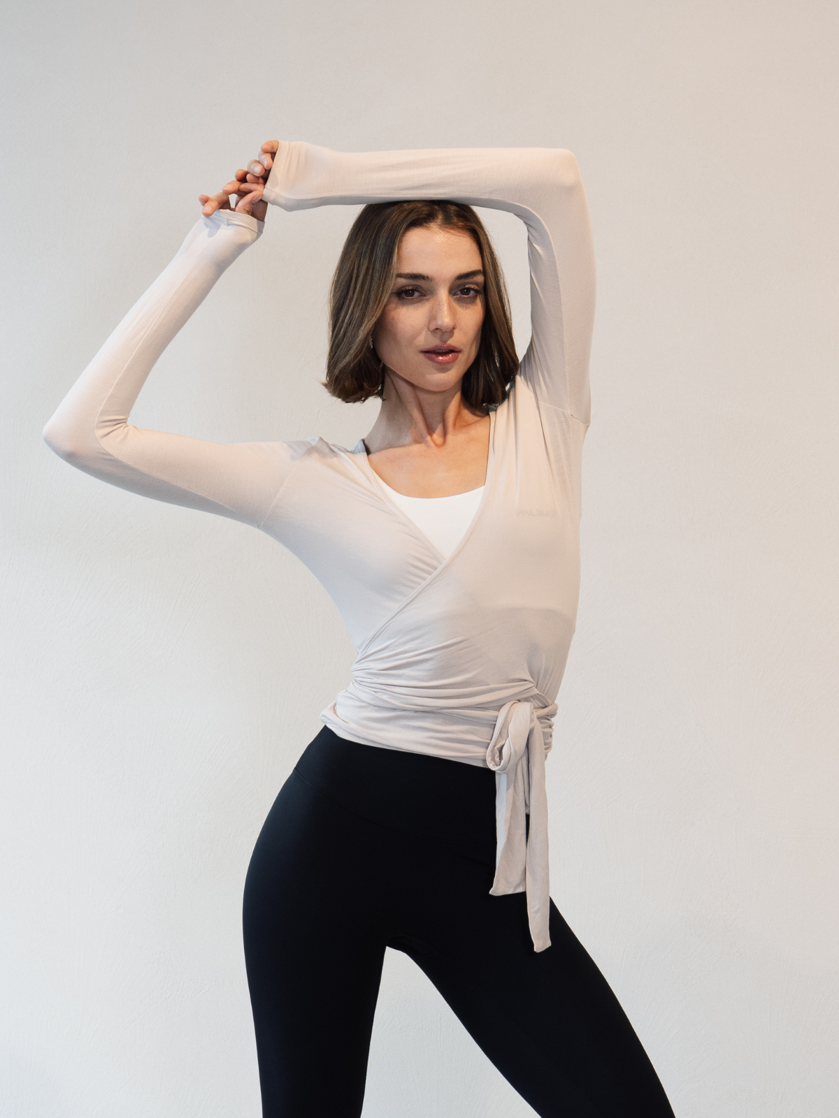 PILATES WRAP TOP - Dune