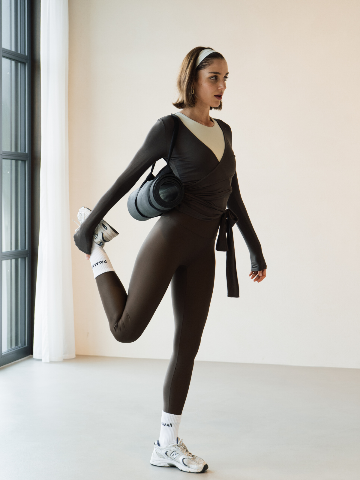 PILATES WRAP TOP - Espresso