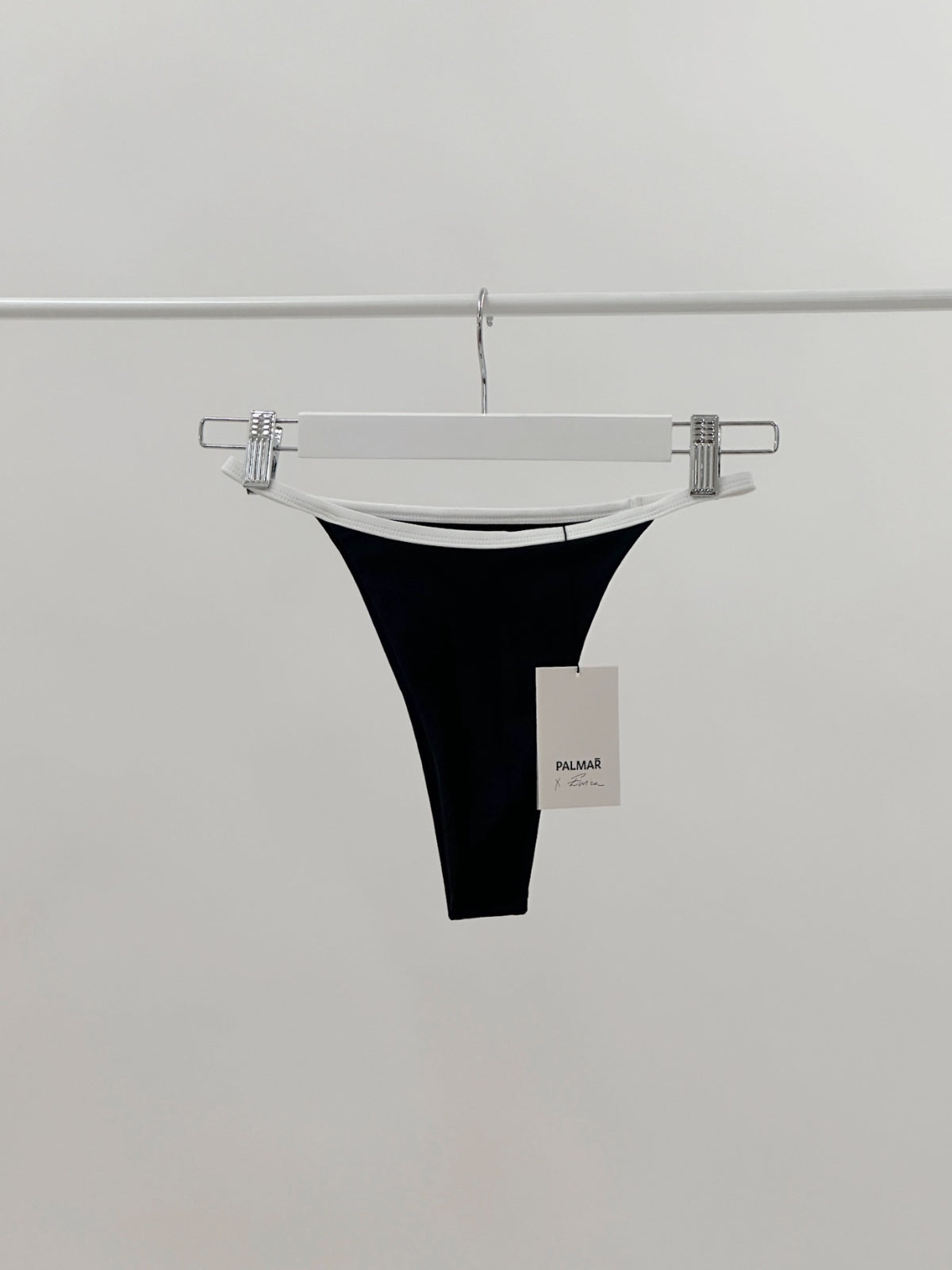 NIKI BIKINI BOTTOM - Black / White