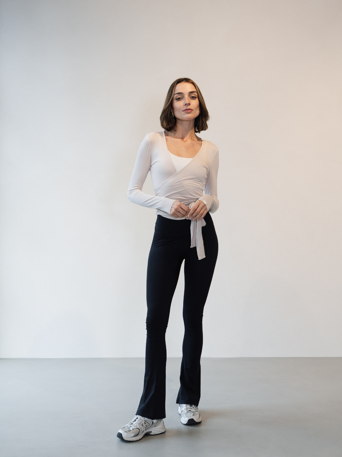 PILATES WRAP TOP - Dune