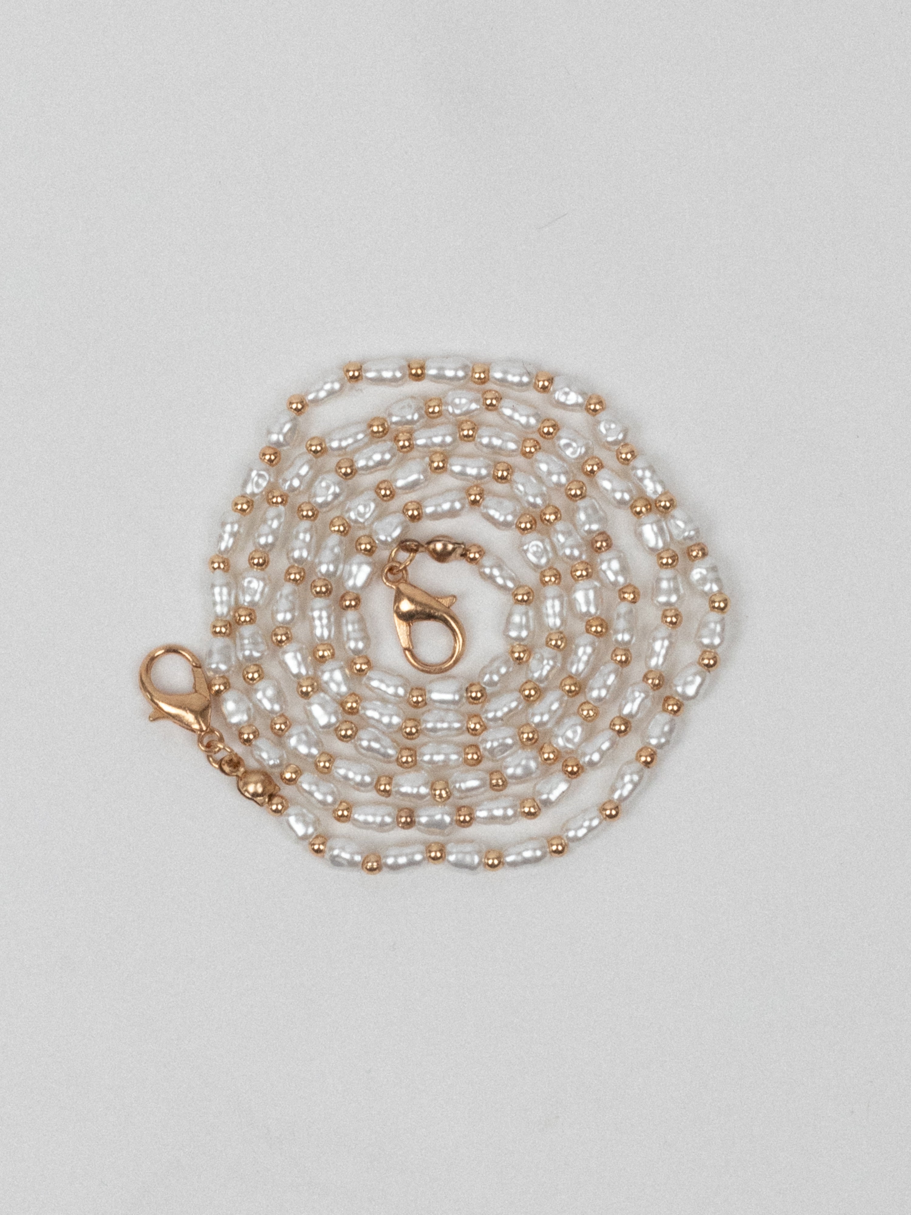 SUNGLASS & BODY CHAIN