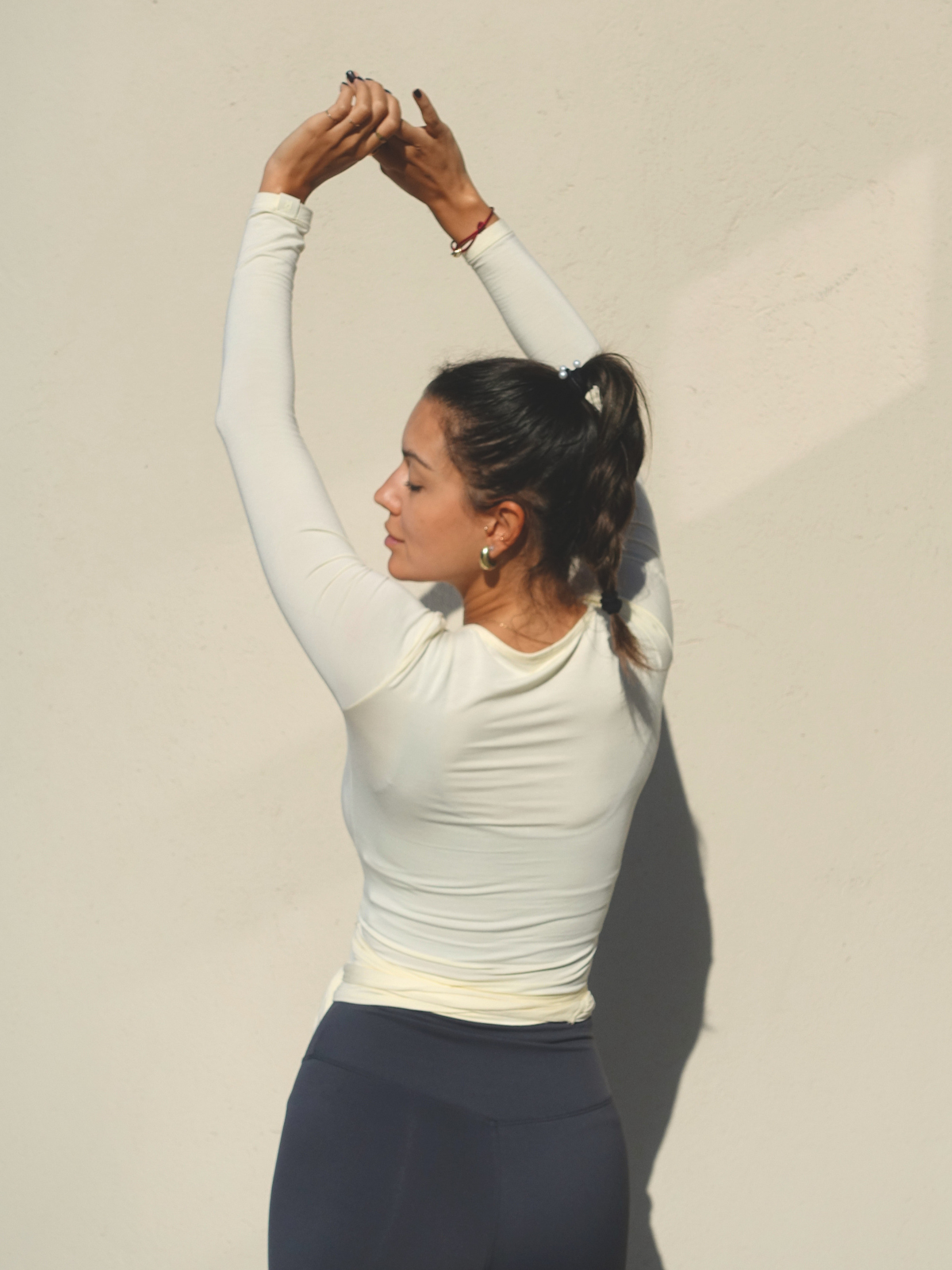 PILATES WRAP TOP - Butter