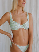 Model Bikini Top und Bottom grün gemustert von Palmar
